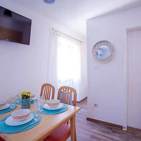 アパート Arcobaleno