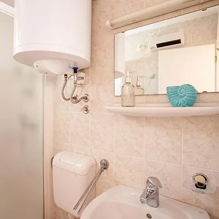 Arcobaleno Daire Piran