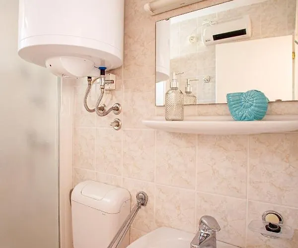 Arcobaleno Daire Piran