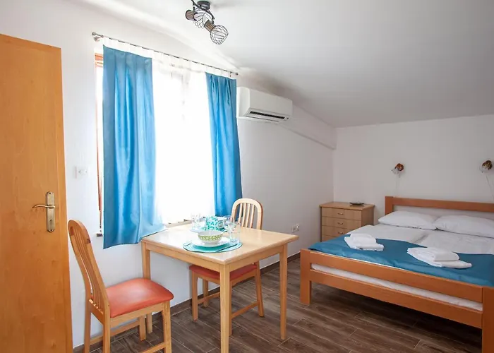 Arcobaleno Apartment Piran